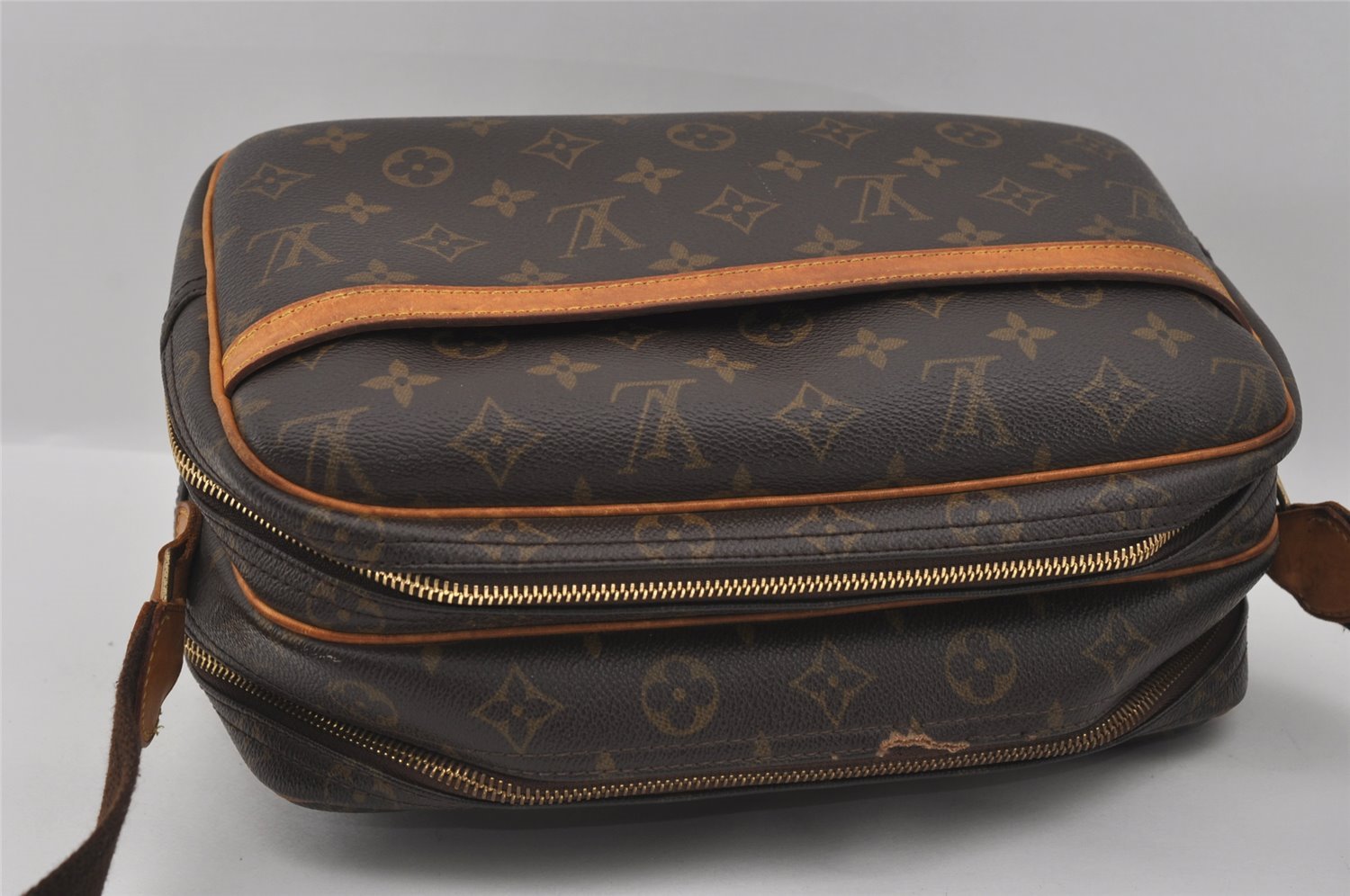 Authentic Louis Vuitton Monogram Reporter PM Shoulder Cross Bag M45254 LV 1113I