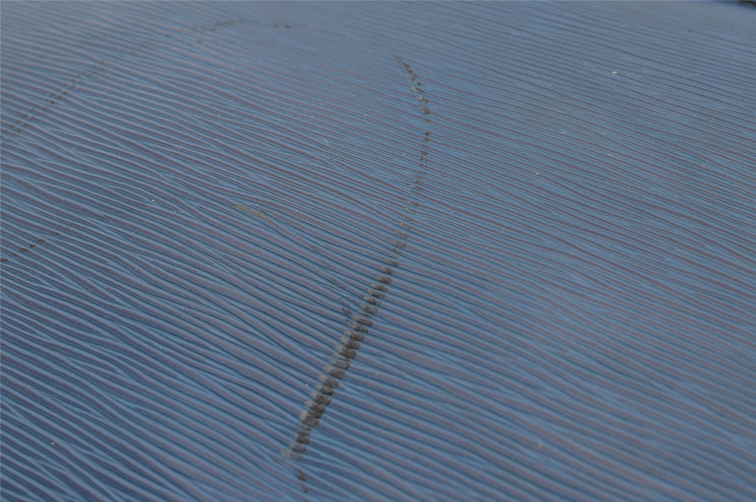 Authentic Louis Vuitton Epi Porte Documents Bandouliere SPO Briefcase Blue 1120I