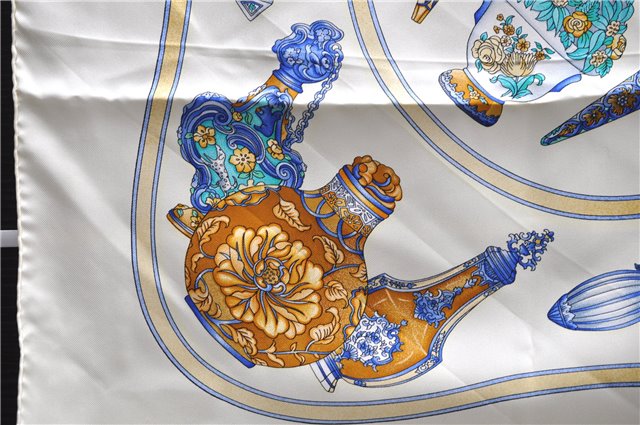 Authentic HERMES Carre 90 Scarf 