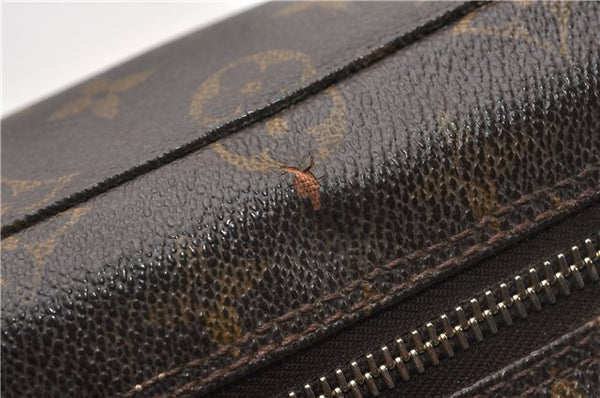 Auth Louis Vuitton Monogram Trousse Toilette 28 Clutch Hand Bag M47522 LV 1127G