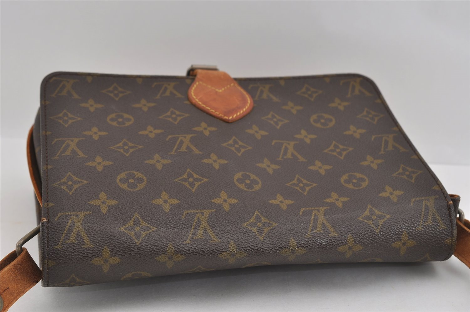 Authentic Louis Vuitton Monogram Cartouchiere GM Shoulder Bag Old Model 1148I