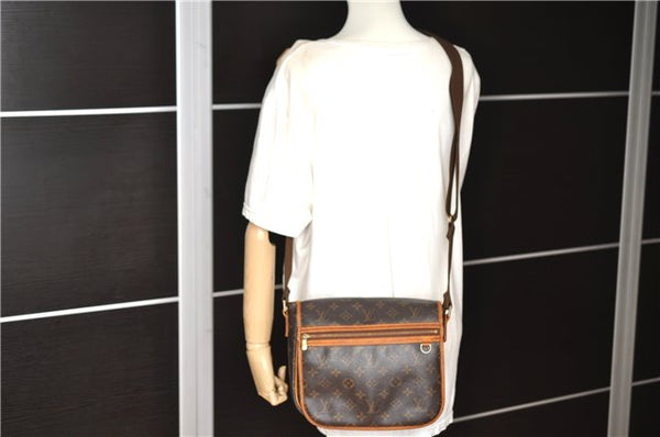 Auth Louis Vuitton Monogram Pochette Bosphore Shoulder Cross Bag M40044 LV 1160G