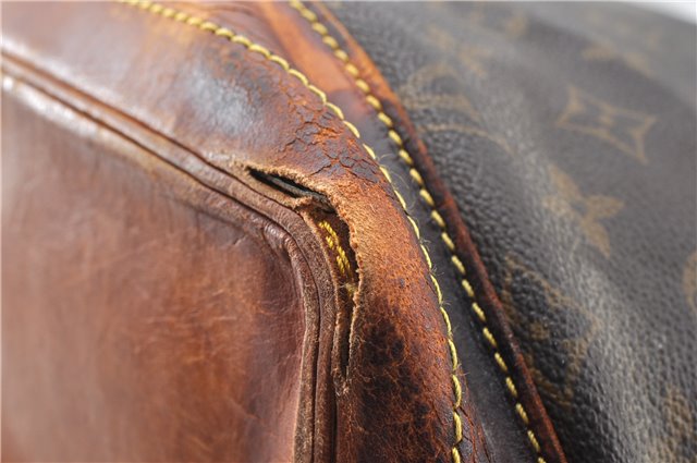 Authentic Louis Vuitton Monogram Noe Shoulder Drawstring Bag M42224 LV 1183G