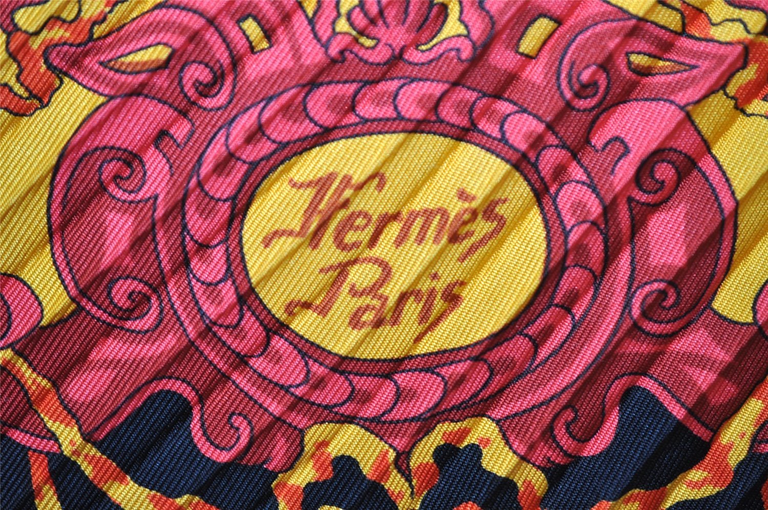 Authentic HERMES Pleats Scarf 