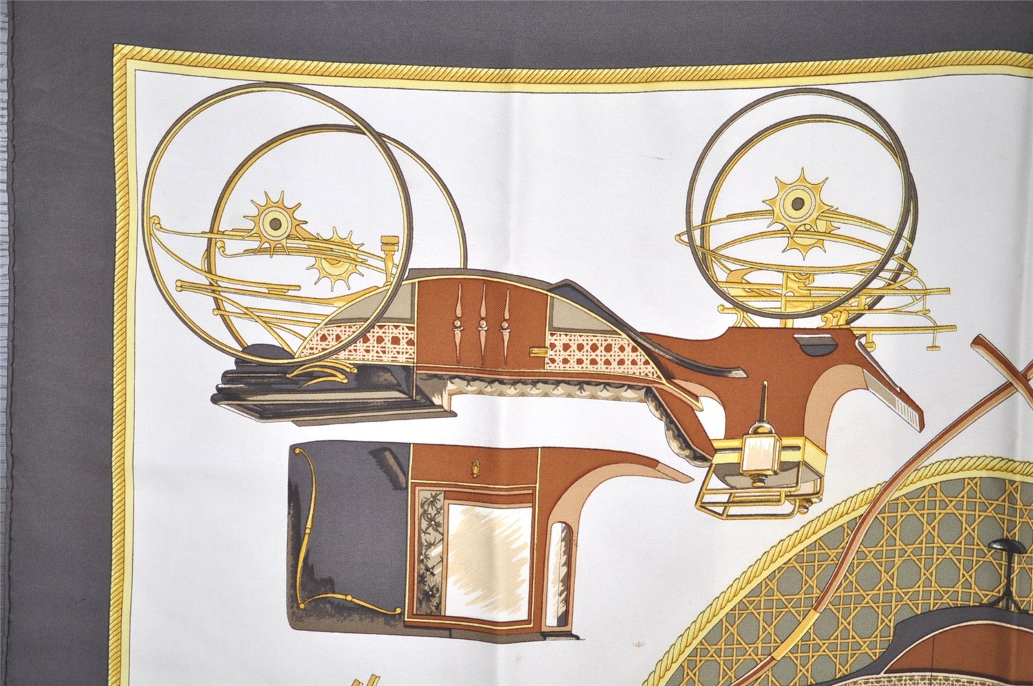 Authentic HERMES Carre 90 Scarf 