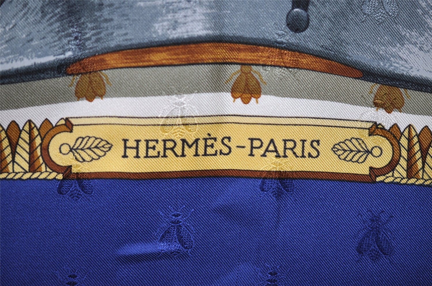 Authentic HERMES Carre 90 Scarf 