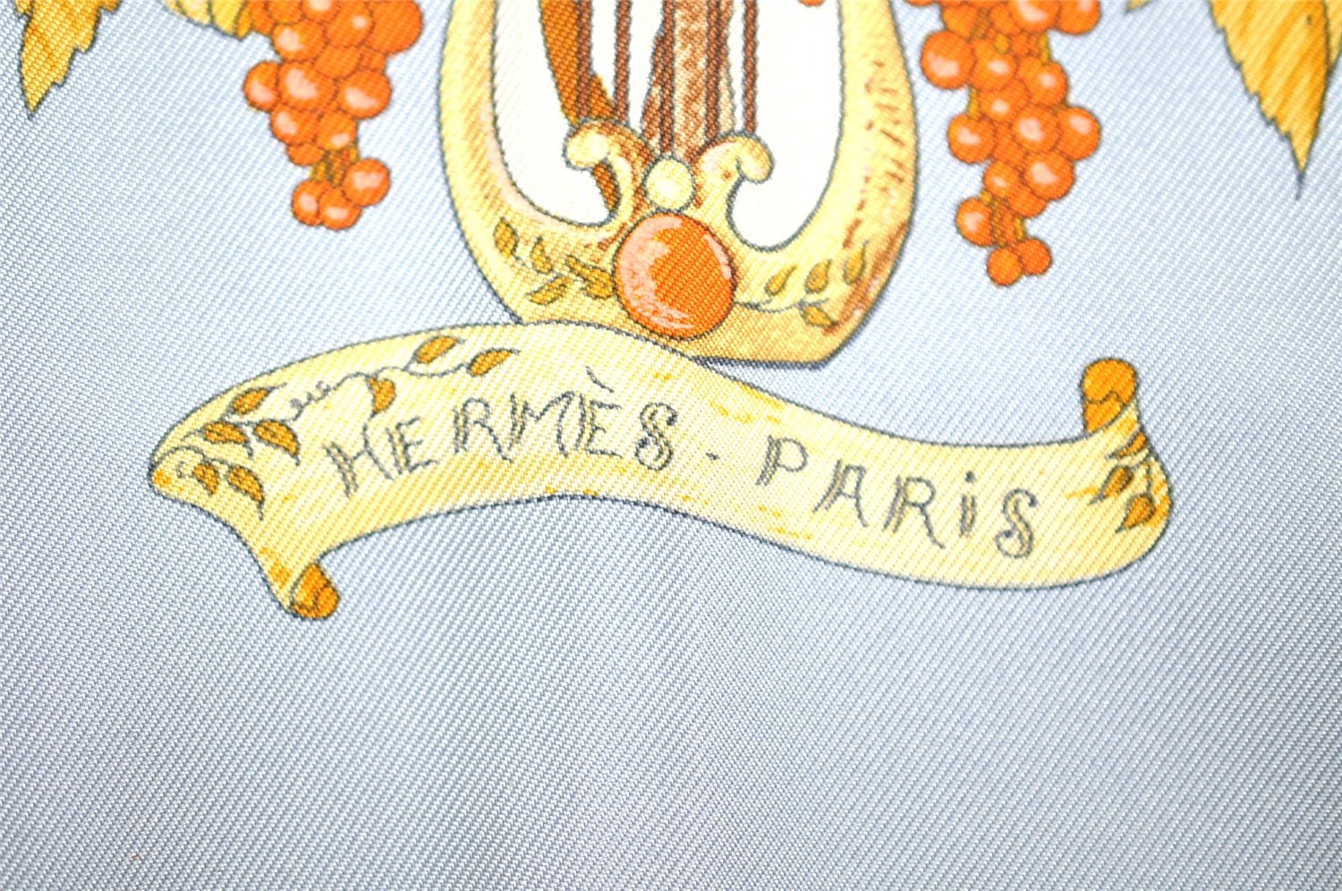 Authentic HERMES Carre 90 Scarf 