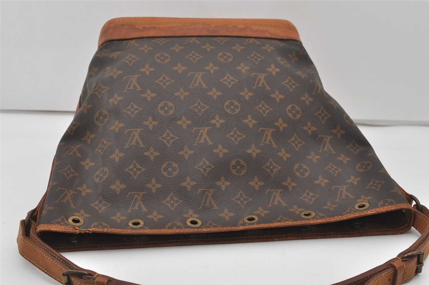 Authentic Louis Vuitton Monogram Noe Shoulder Drawstring Bag M42224 LV 1203I