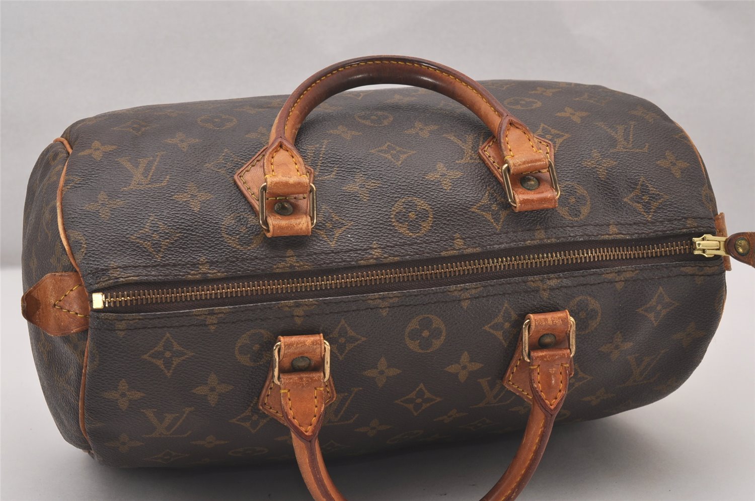 Authentic Louis Vuitton Monogram Speedy 30 Hand Boston Bag M41526 LV 1216I