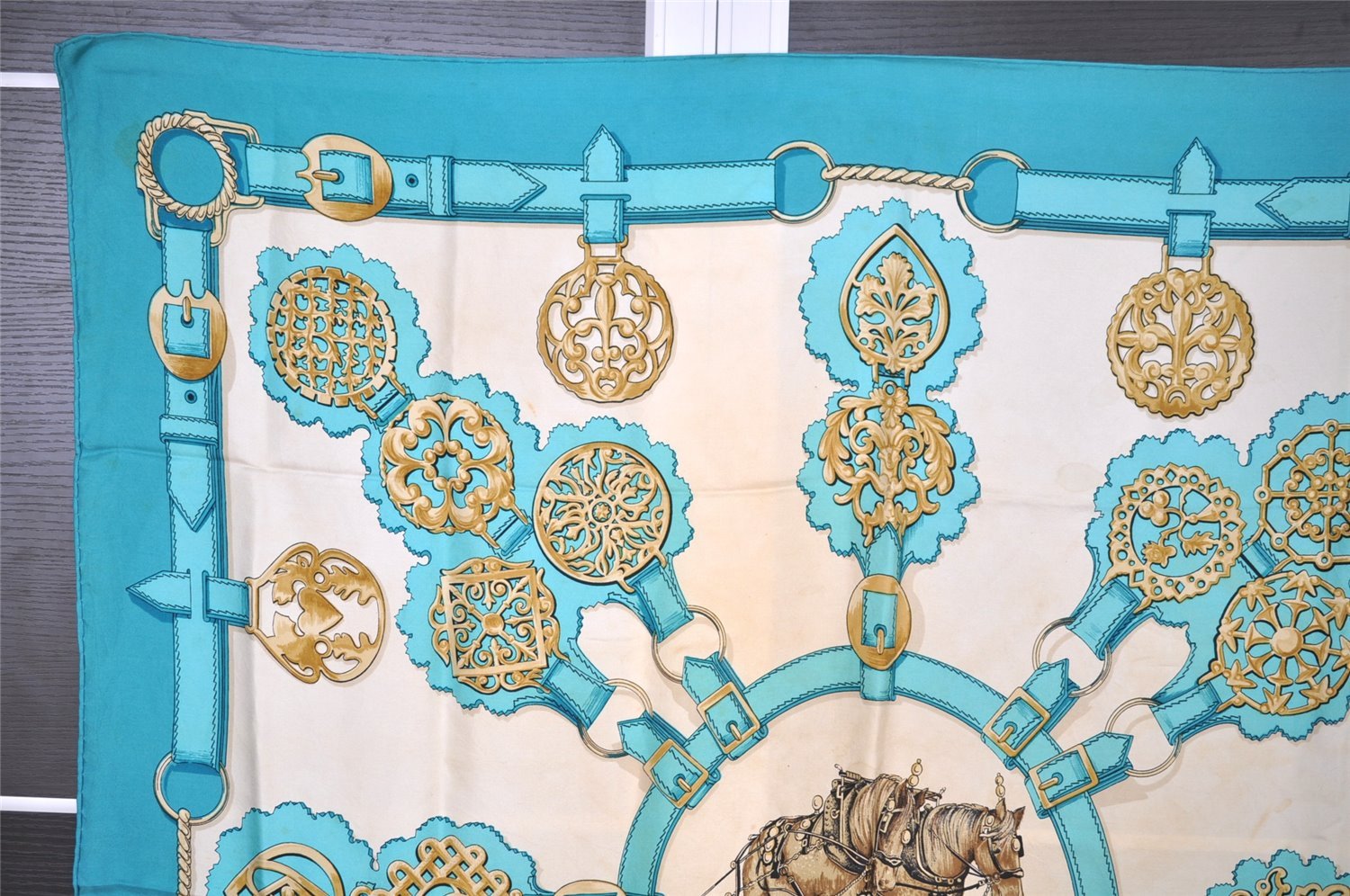 Authentic HERMES Carre 90 Scarf 