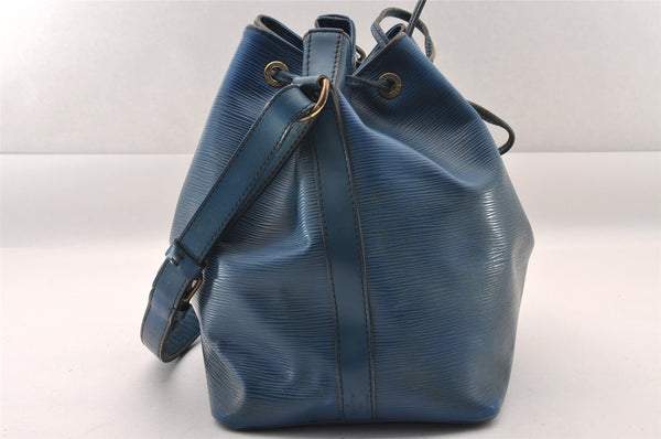 Authentic Louis Vuitton Epi Petit Noe Shoulder Drawstring Bag M44105 Blue 1221I