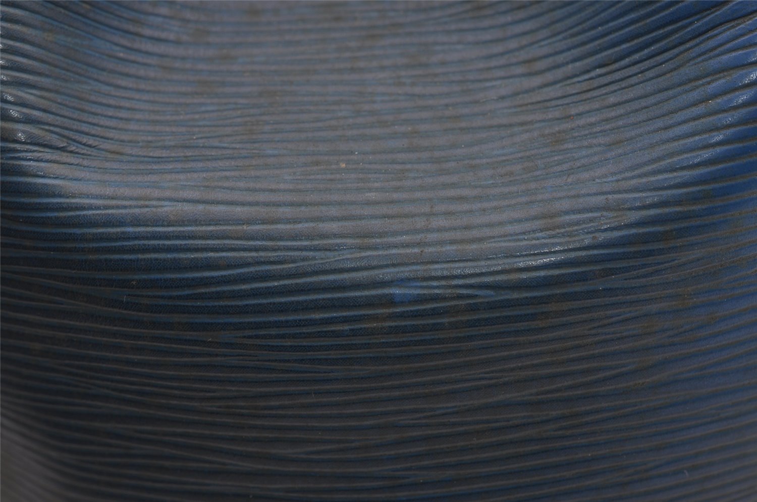 Authentic Louis Vuitton Epi Petit Noe Shoulder Drawstring Bag M44105 Blue 1221I