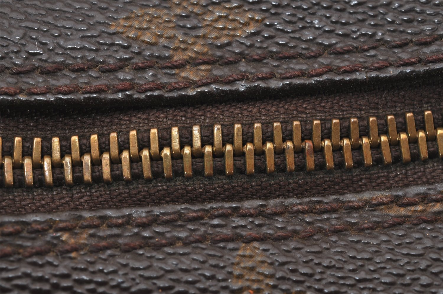 Authentic Louis Vuitton Monogram Papillon 30 Hand Bag Old Model LV 1227I