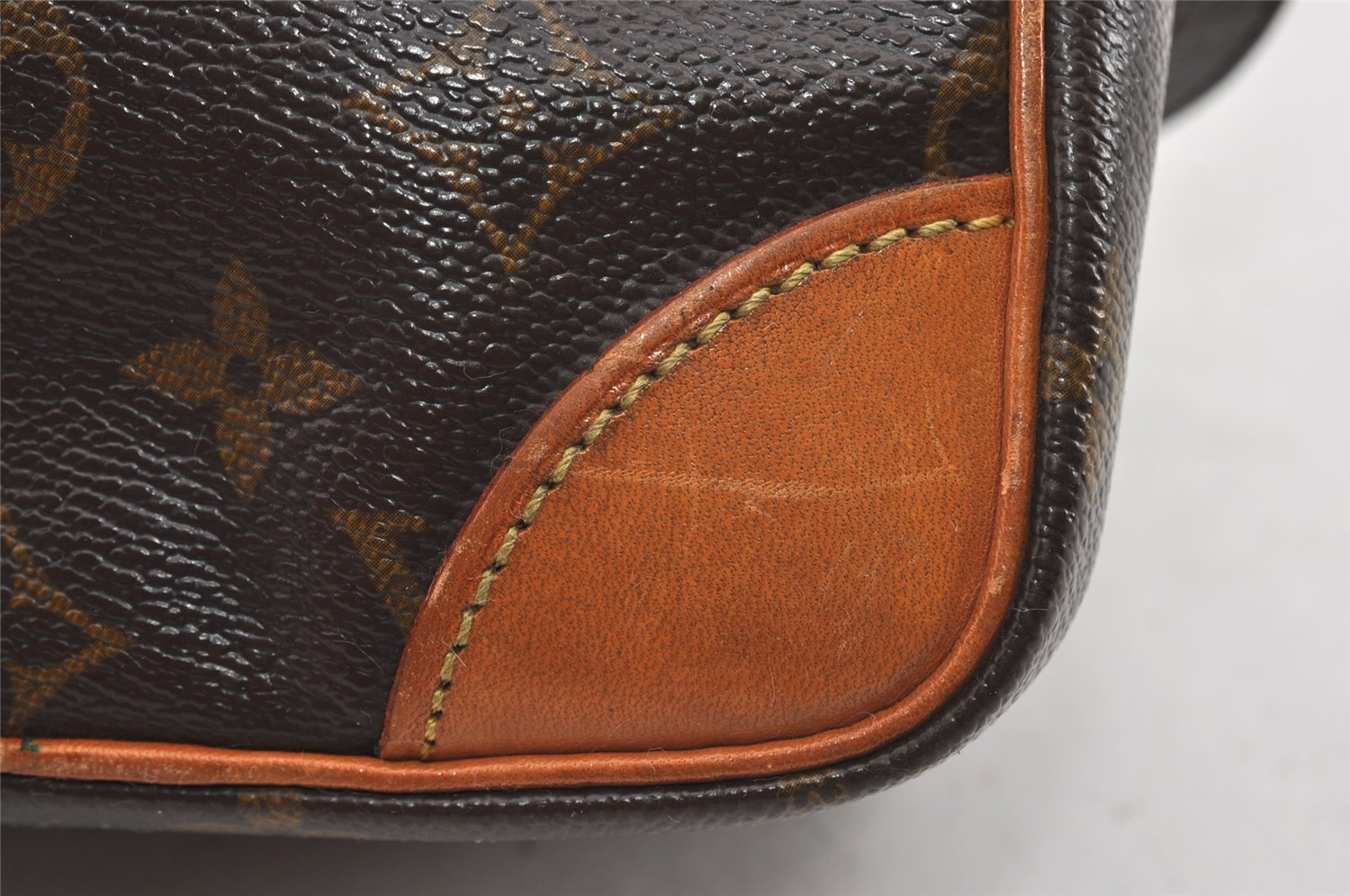 Authentic Louis Vuitton Monogram Amazone Shoulder Cross Body Bag M45236 LV 1235I