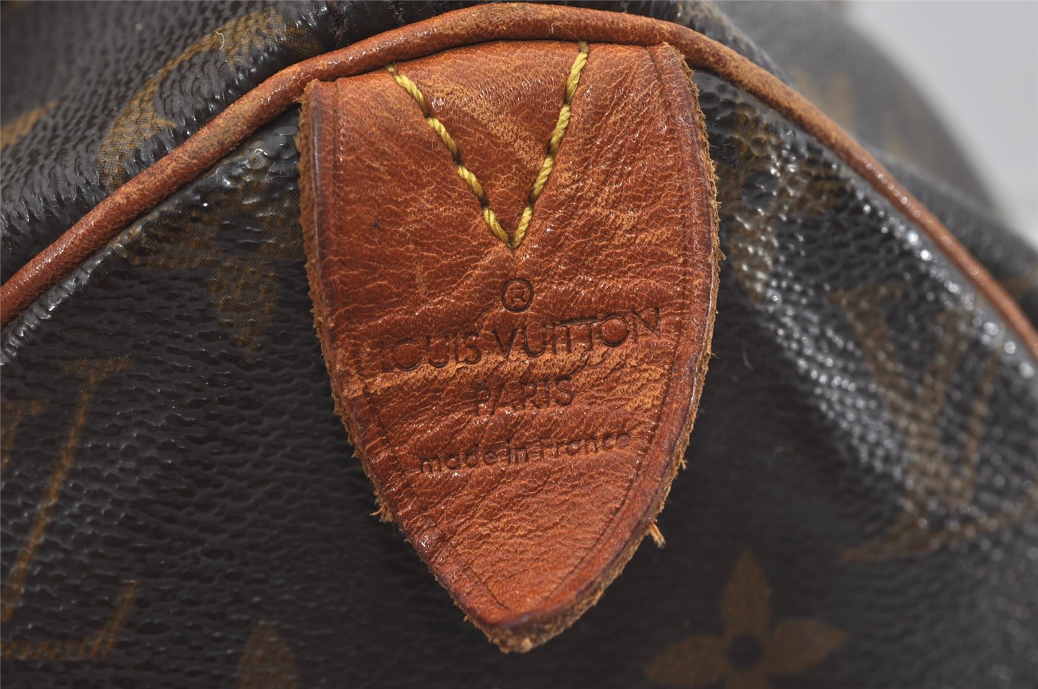Authentic Louis Vuitton Monogram Speedy 30 Hand Boston Bag M41526 LV 1237I
