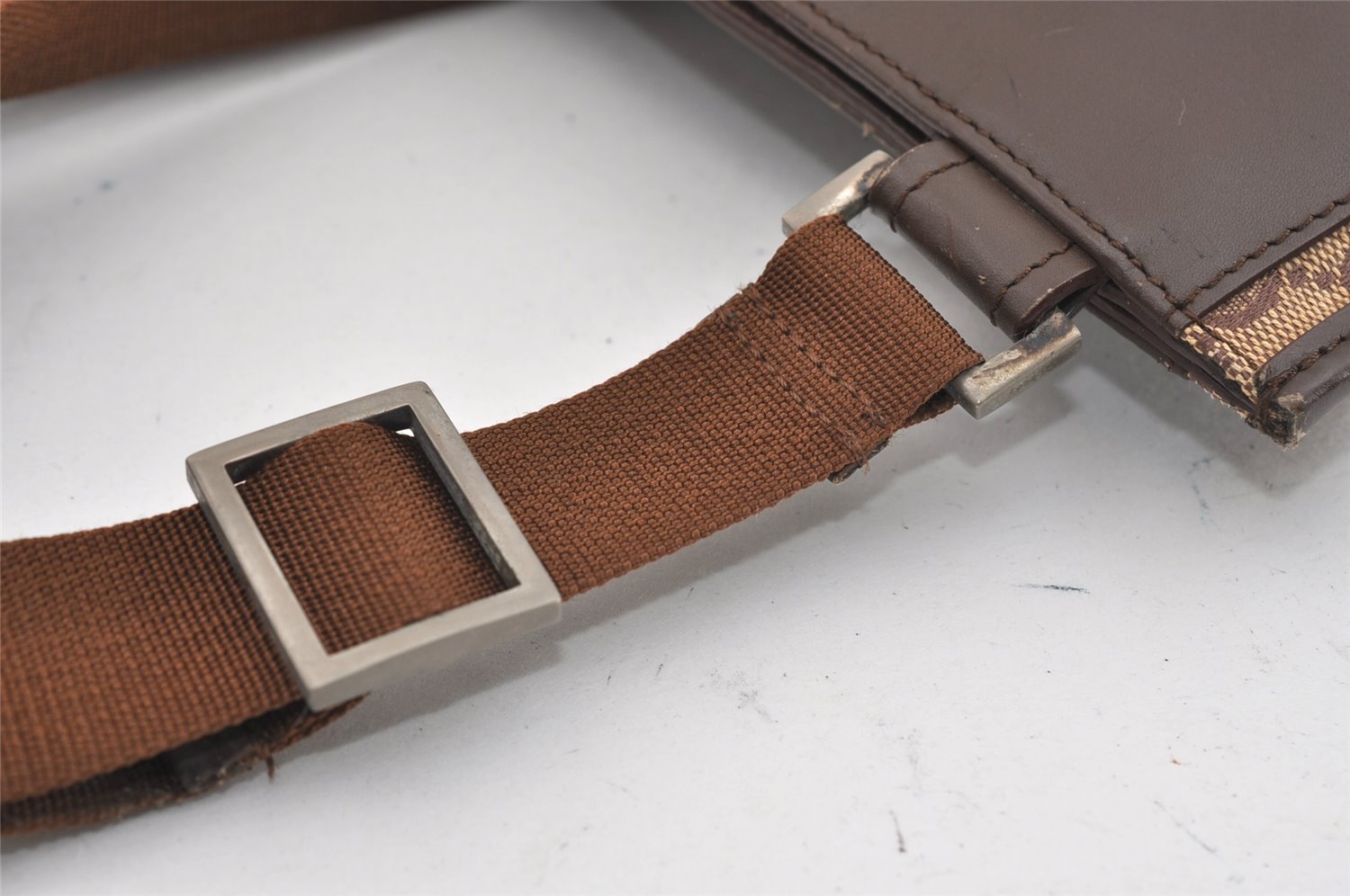 Authentic GUCCI Shoulder Cross Body Bag GG Canvas Leather 27639 Brown 1240I