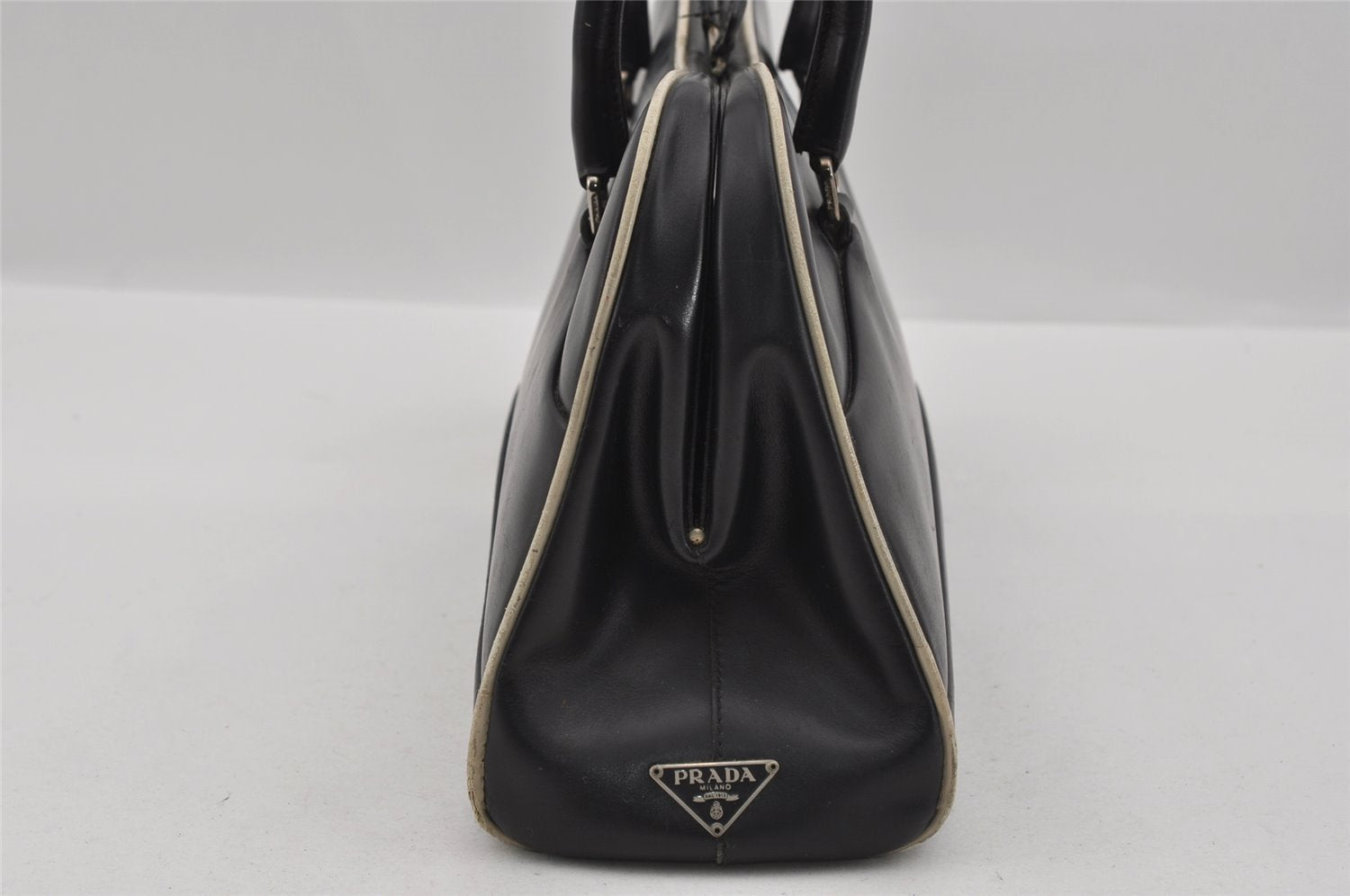 Authentic PRADA VITELLO FRAME Leather Shoulder Hand Bag B11103 Black 1243I