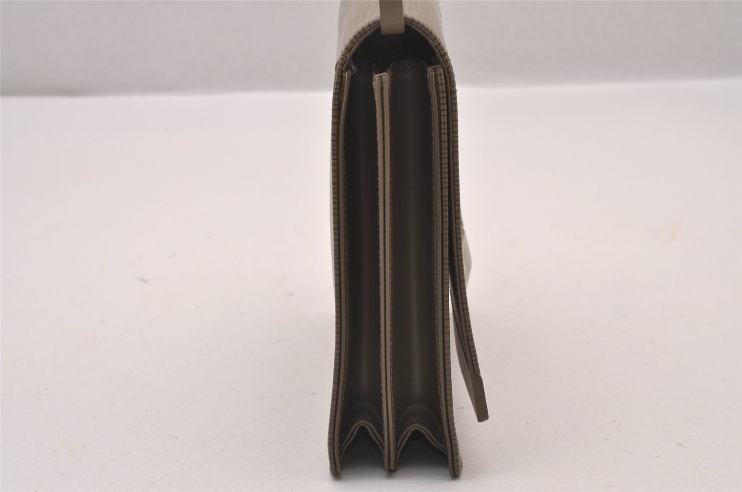 Authentic Louis Vuitton Epi Biarritz Shoulder Bag Purse Gray M5293C LV 1247I