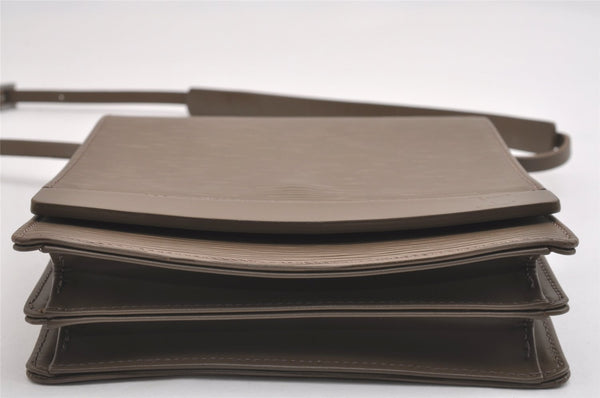 Authentic Louis Vuitton Epi Biarritz Shoulder Bag Purse Gray M5293C LV 1247I