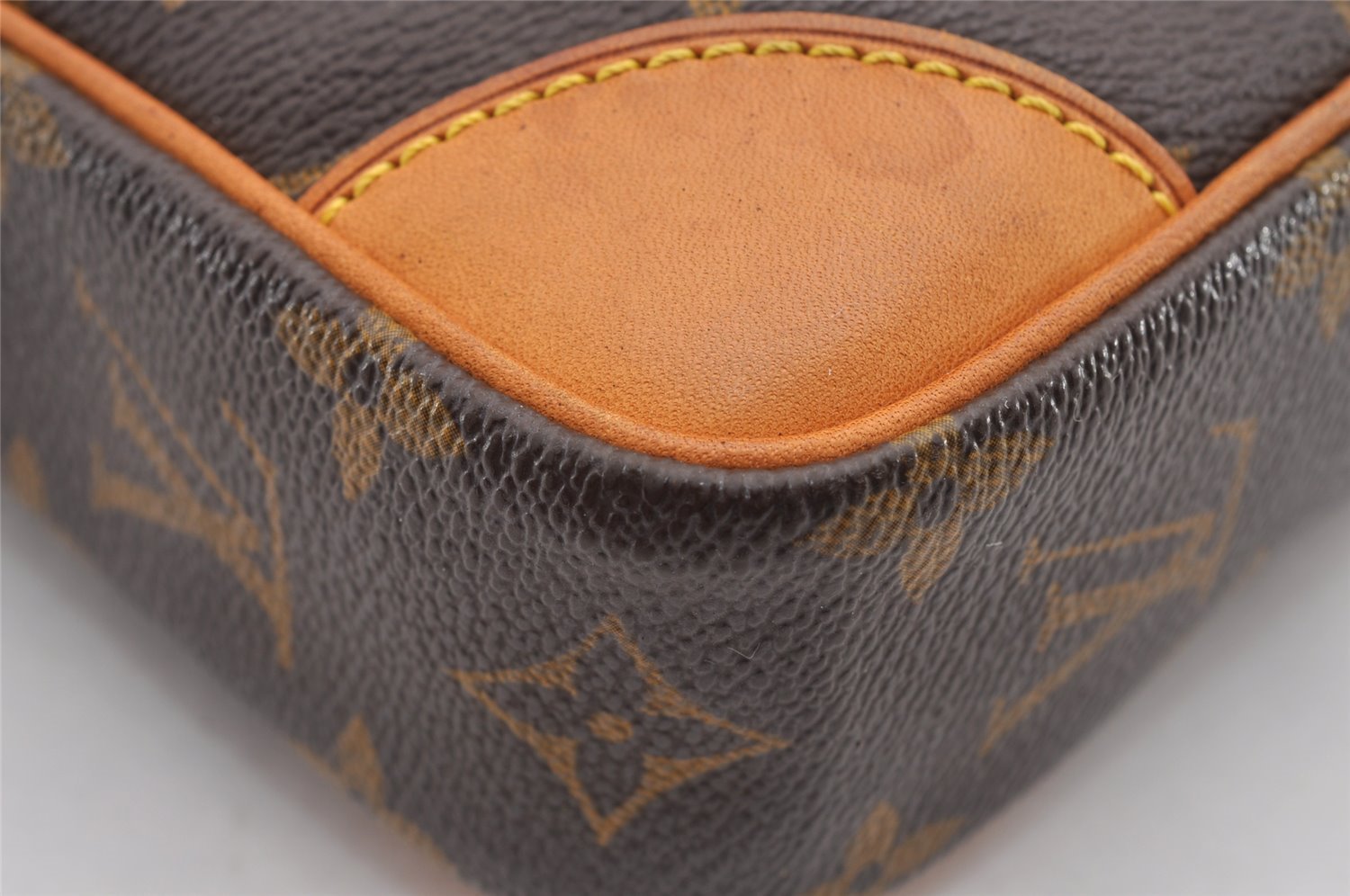 Authentic Louis Vuitton Monogram Danube Shoulder Crossbody Bag M45266 Junk 1251I