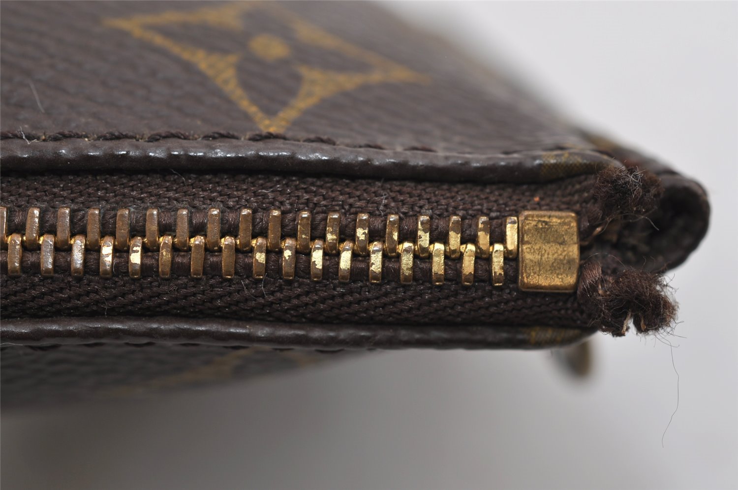 Authentic Louis Vuitton Monogram Pouch Purse For Sac Shopping GM LV 1257I