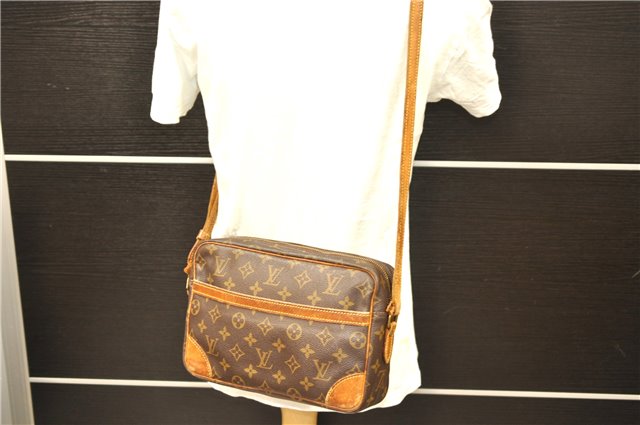 Auth Louis Vuitton Monogram Trocadero 27 Shoulder Cross Bag M51274 LV Junk 1258D