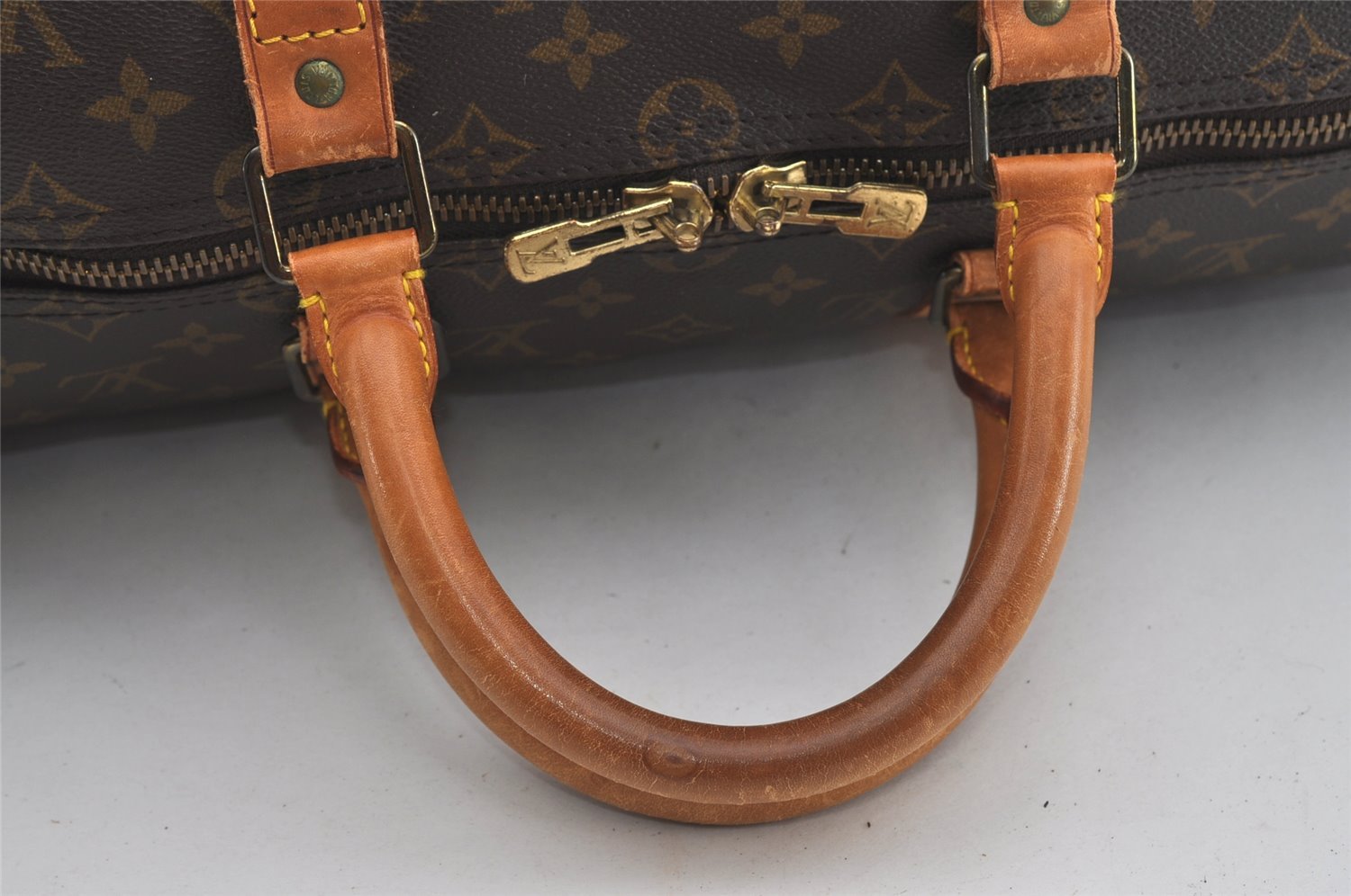 Authentic Louis Vuitton Monogram Keepall 50 Travel Boston Bag M41426 LV 1261I
