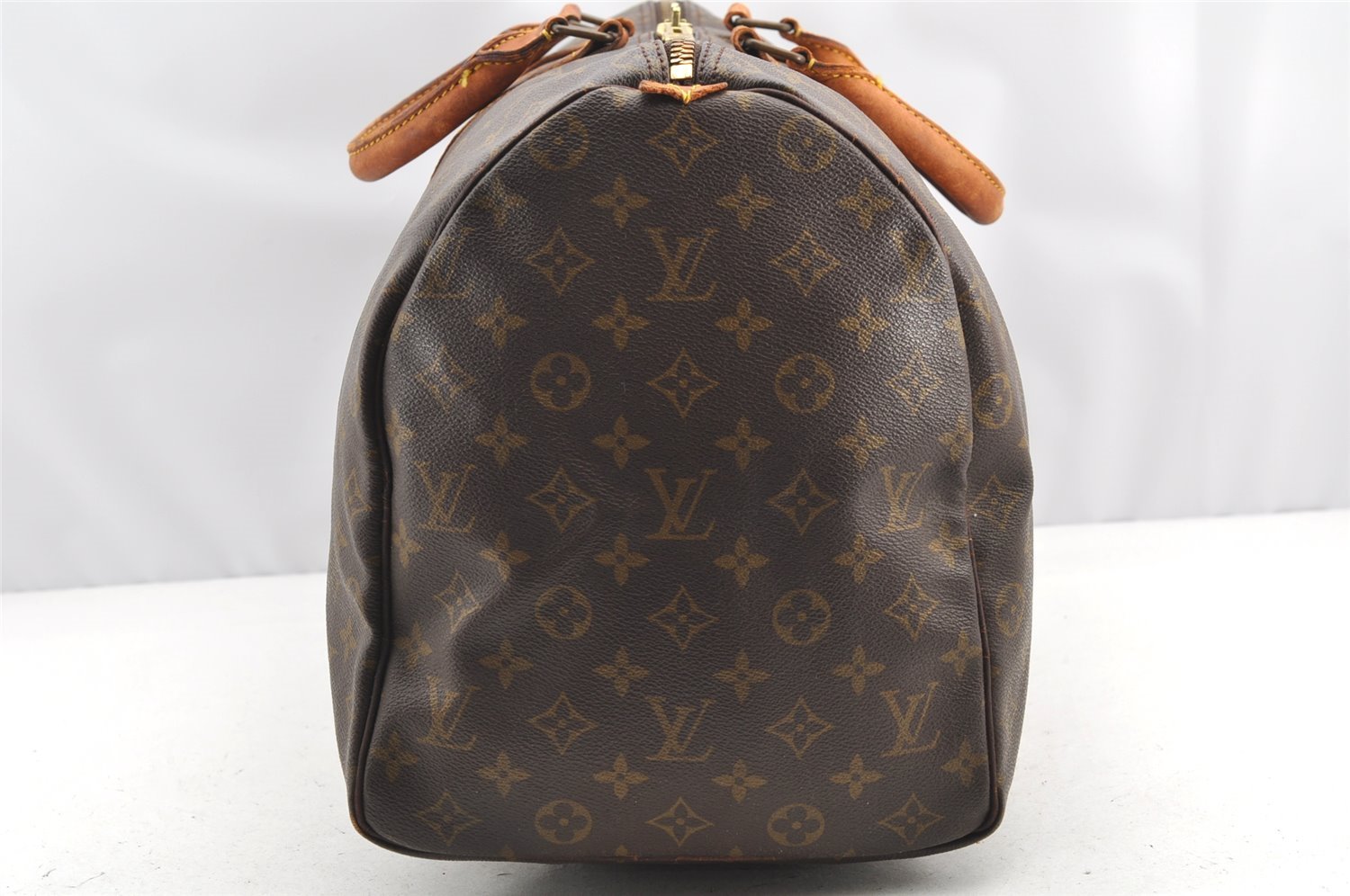 Authentic Louis Vuitton Monogram Keepall 50 Travel Boston Bag M41426 LV 1274I