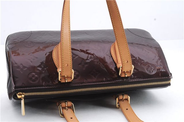 Auth Louis Vuitton Vernis Rose Wood Avenue Shoulder Bag Wine Red M93510 LV 1284D