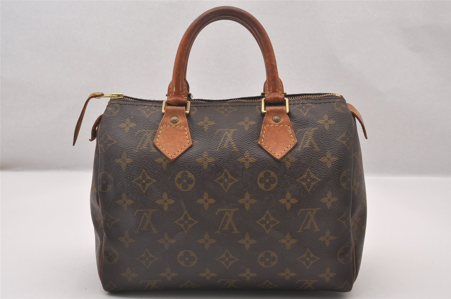 Authentic Louis Vuitton Monogram Speedy 25 Boston Hand Bag M41528 LV 1284I