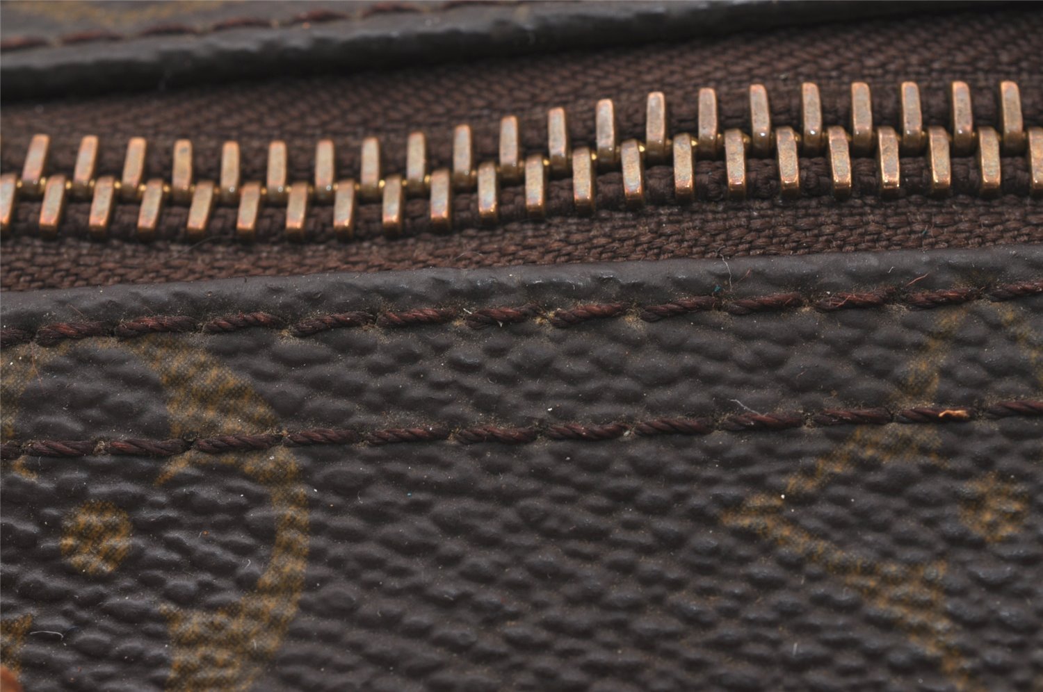 Authentic Louis Vuitton Monogram Speedy 25 Boston Hand Bag M41528 LV 1284I