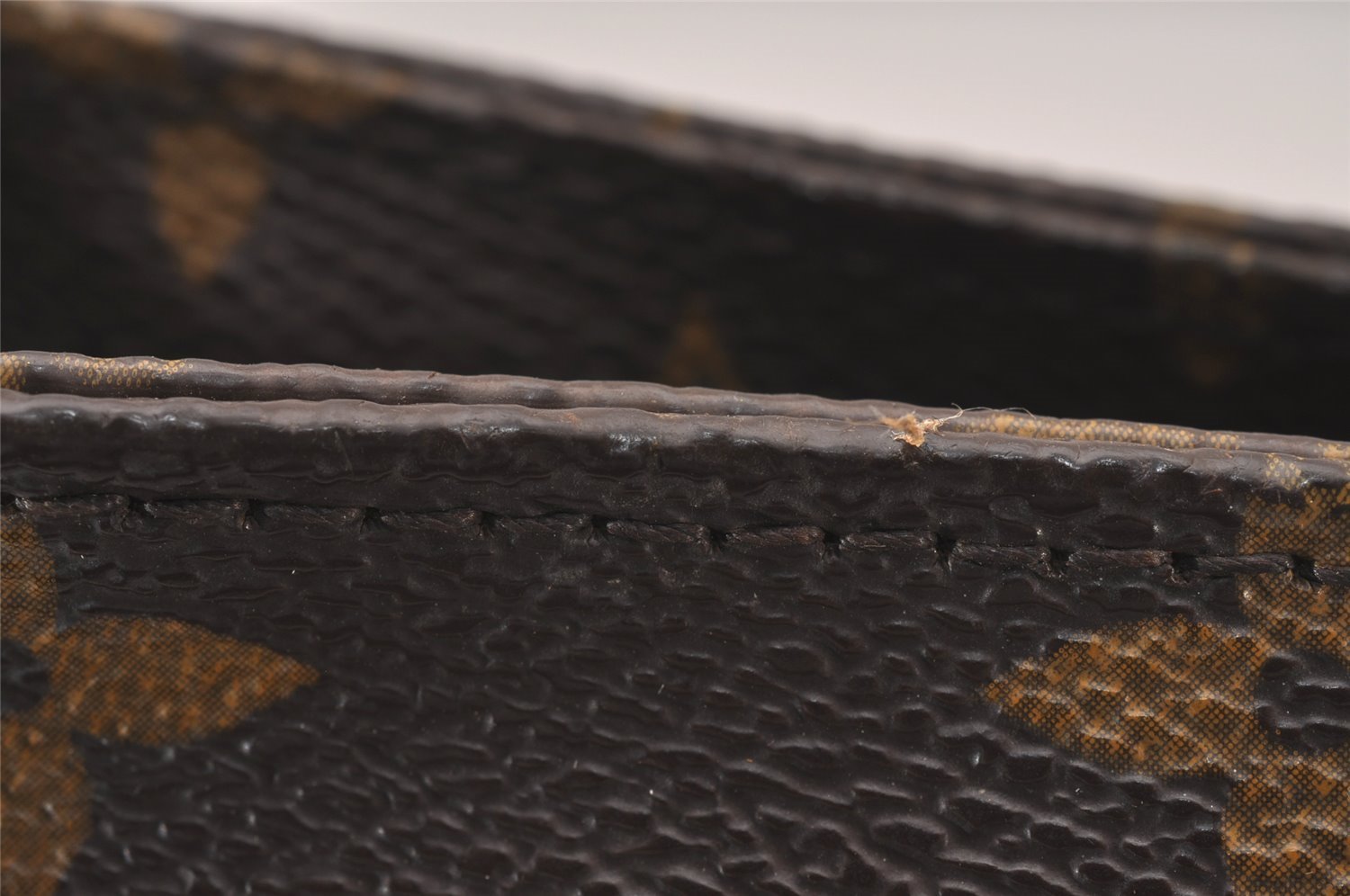 Authentic Louis Vuitton Monogram Looping MM Shoulder Bag M51146 LV 1295I