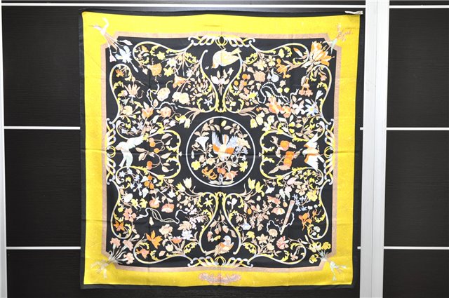 Auth HERMES Carre 90 Scarf 