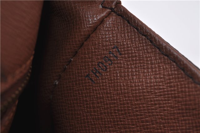 Auth Louis Vuitton Monogram Saint Cloud GM Shoulder Cross Bag M51242 LV 1300D