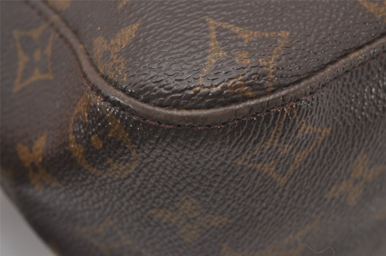 Authentic Louis Vuitton Monogram Looping GM Shoulder Bag M51145 LV 1301I