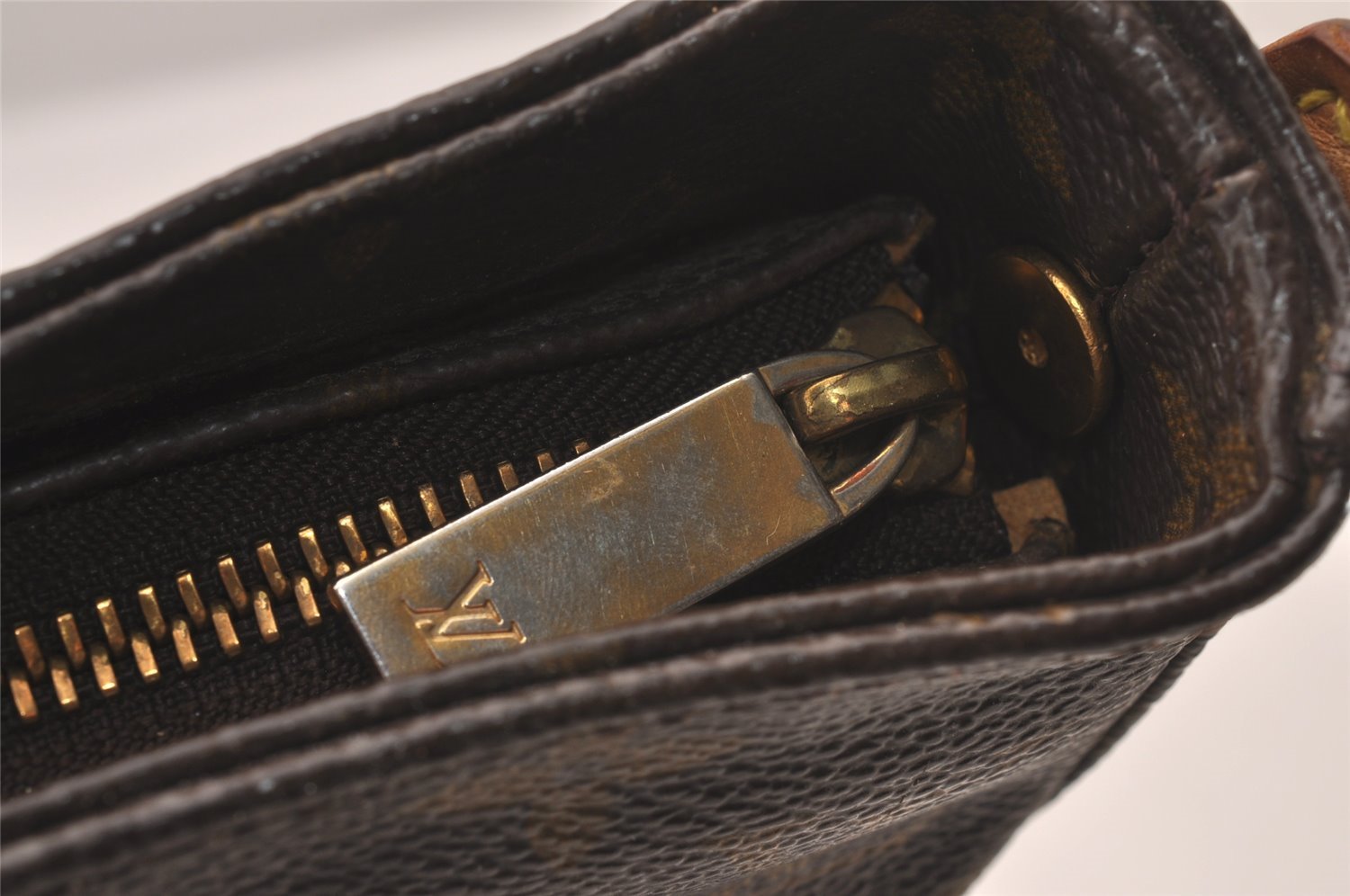 Authentic Louis Vuitton Monogram Looping GM Shoulder Bag M51145 LV 1301I