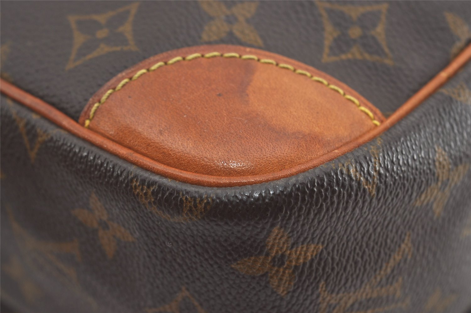 Authentic Louis Vuitton Monogram Nile Shoulder Cross Body Bag M45244 LV 1310I