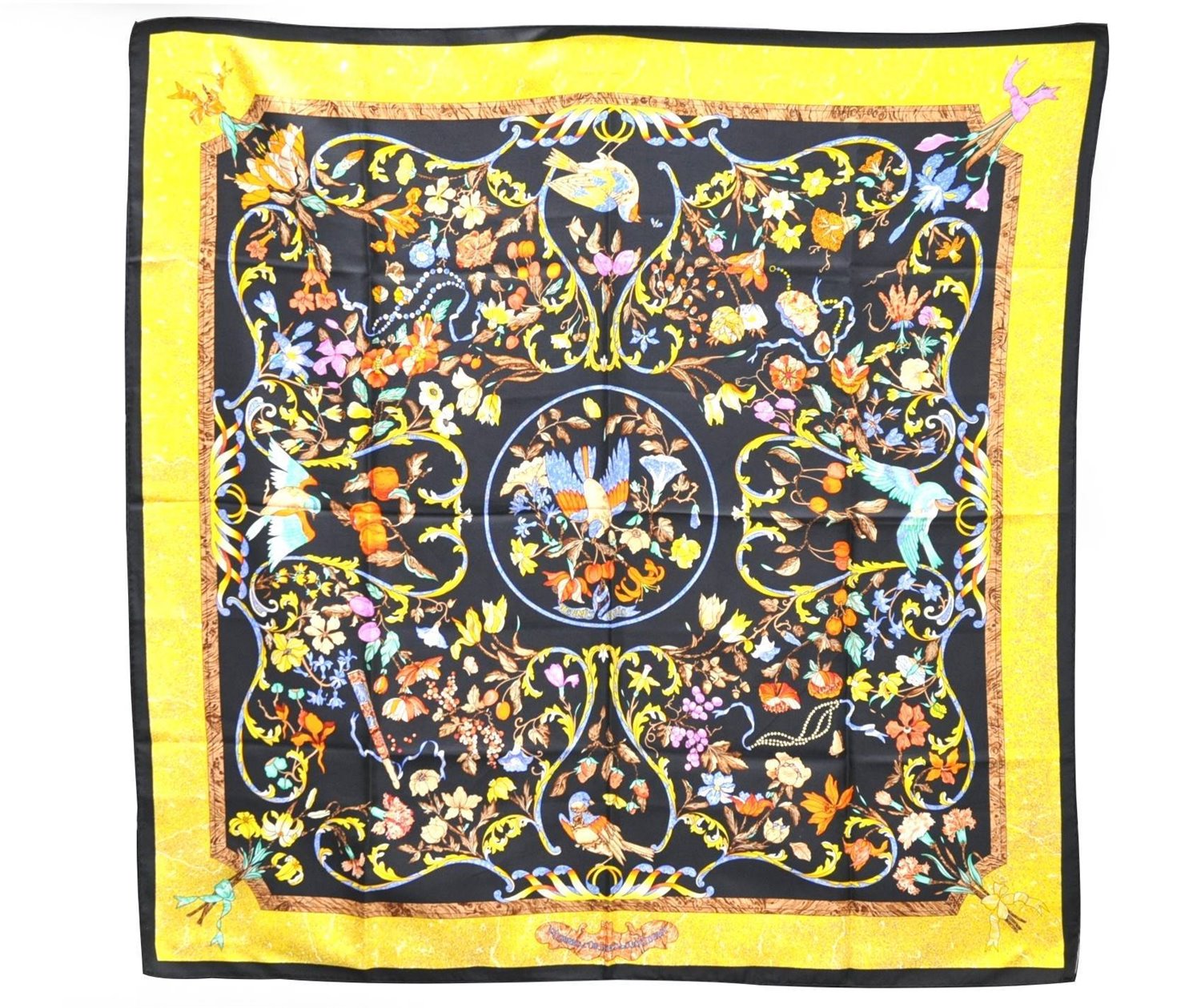 Auth HERMES Carre 90 Scarf 