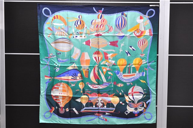 Authentic HERMES Carre 90 Scarf 