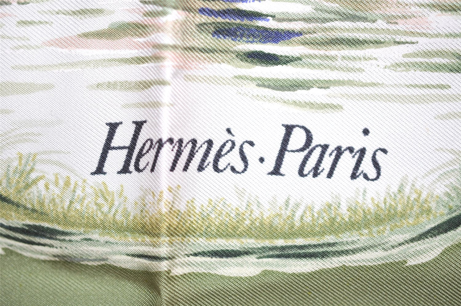 Authentic HERMES Carre 90 Scarf 