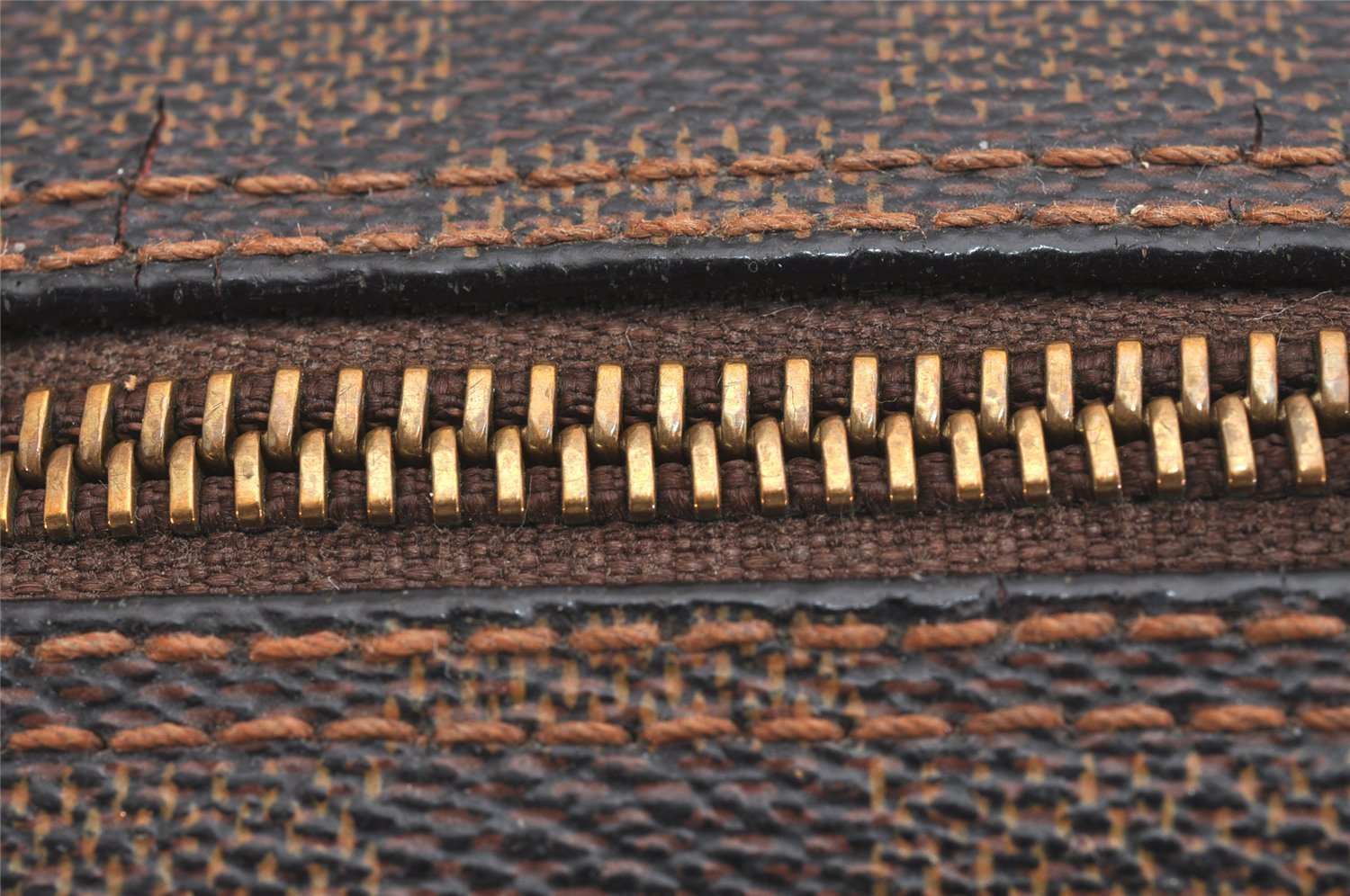 Authentic Louis Vuitton Damier Papillon 30 Hand Bag Purse N51303 LV 1328I