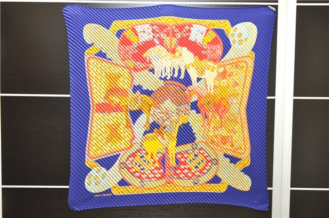 Authentic HERMES Pleats Scarf 