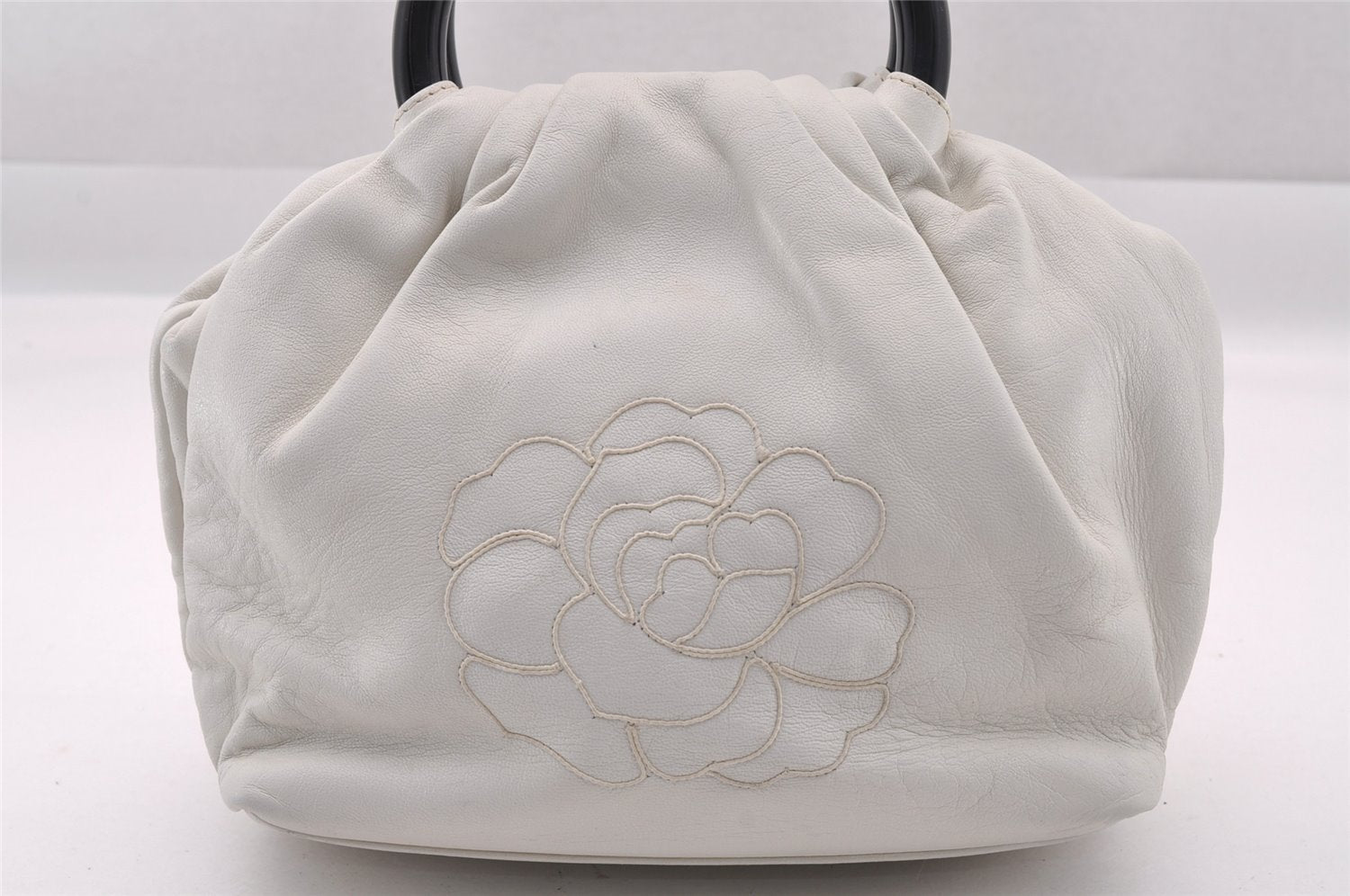 Authentic CHANEL Vintage Camellia Leather Plastic Hand Bag Purse White 1333I