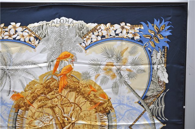 Authentic HERMES Carre 90 Scarf 