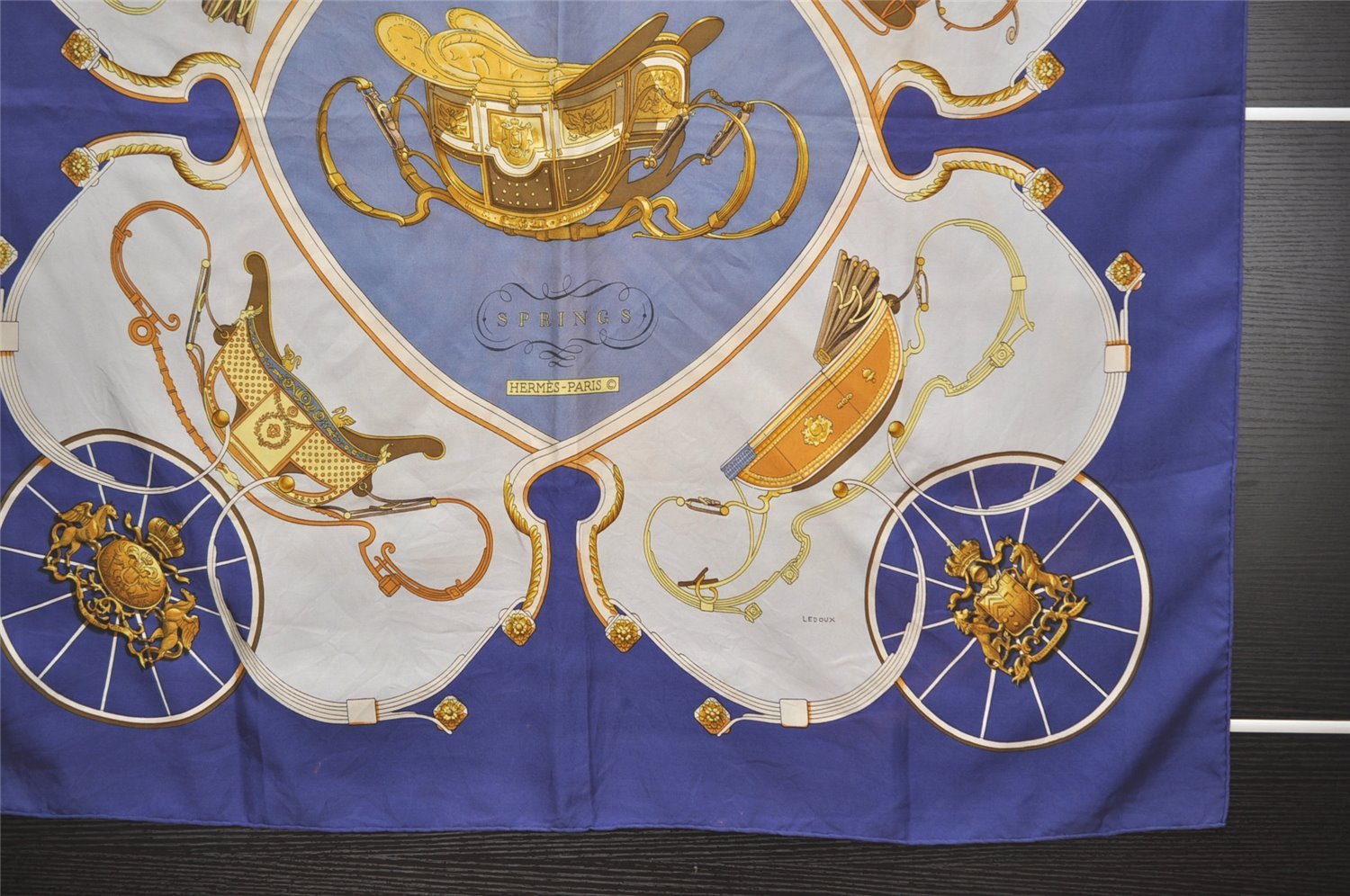 Authentic HERMES Carre 90 Scarf 