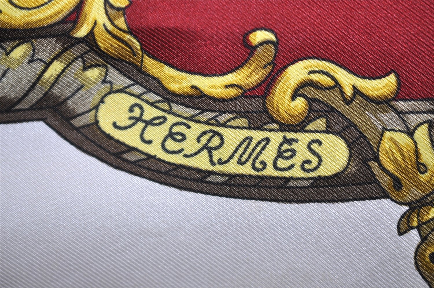 Authentic HERMES Carre 90 Scarf 