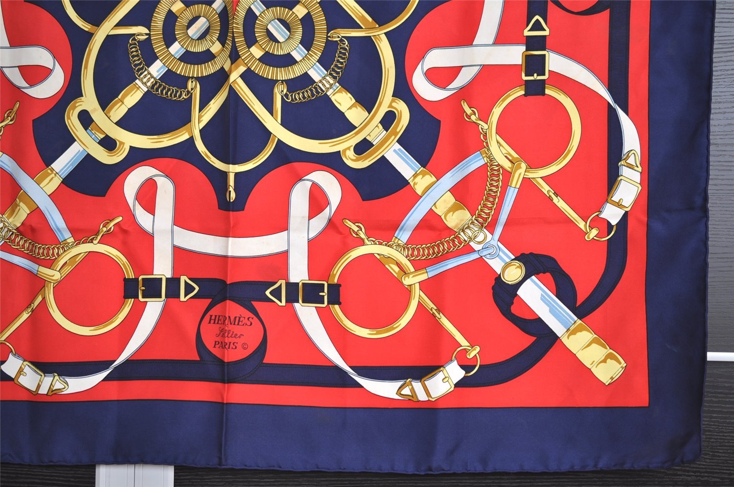 Authentic HERMES Carre 90 Scarf 