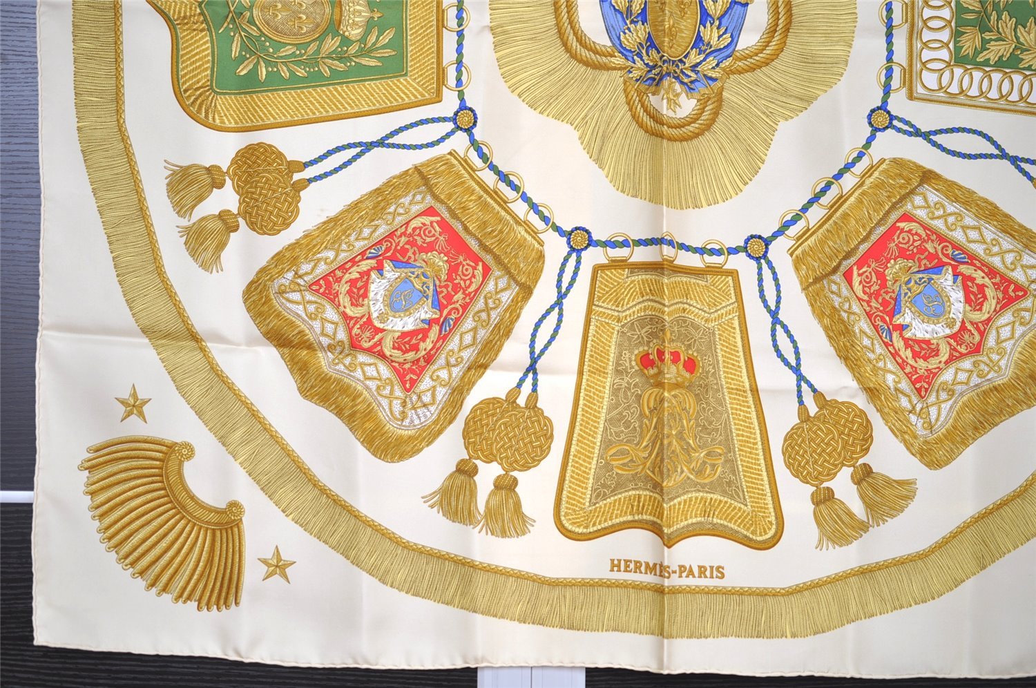 Authentic HERMES Carre 90 Scarf 