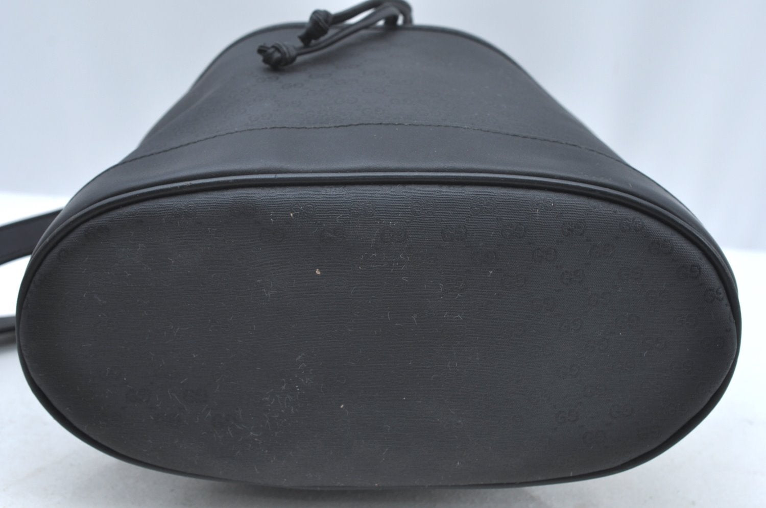 Authentic GUCCI Micro GG PVC Leather Shoulder Cross Body Bag Purse Black 1350H