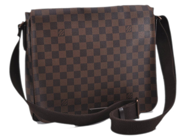 Authentic Louis Vuitton Damier District MM Shoulder Cross Bag N41212 LV 1351F